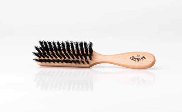 Brosse en poil de sanglier